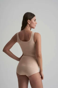 Bye Bra Formgivning af linned Smooth Essentials Cami - light support