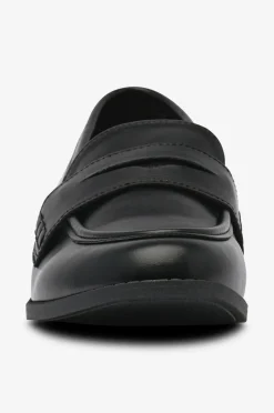 Duffy Loafers