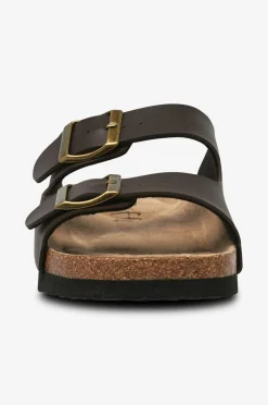Duffy Sandaler