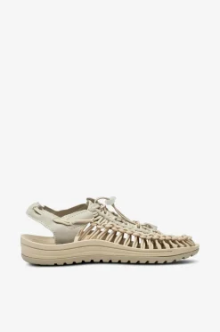 Duffy Sandaler