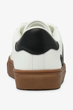 Duffy Sneakers