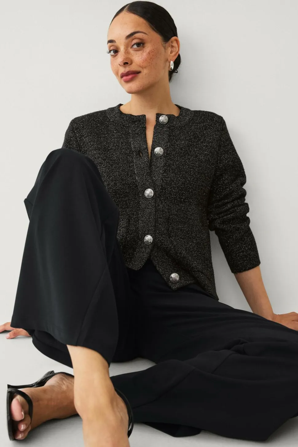 Ellos Collection Cardigan med guldfarvede knapper