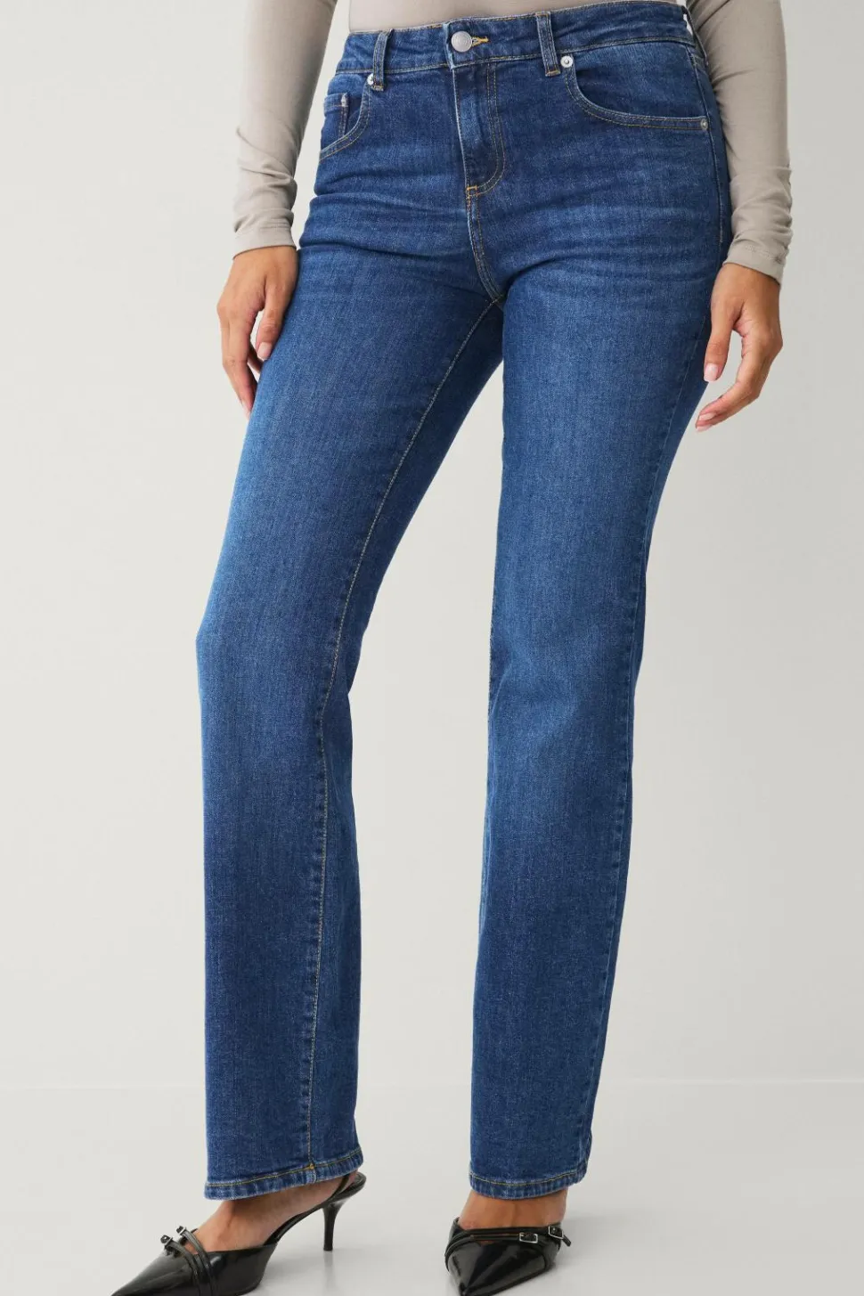 Ellos Collection Flared stretch-jeans med lav talje