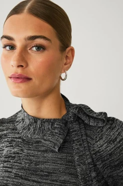 Ellos Collection Glitrende top med bindebånd