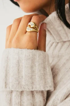 Ellos Collection Ring med glitrende sten