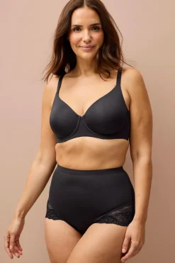 Ellos Collection Shapingtrusser med blondedetaljer - medium støtte