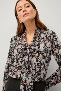 Ellos Collection V-formet bluse med bindebånd i halsen