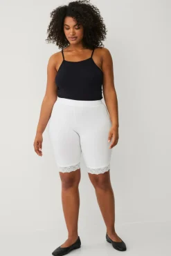 Ellos Plus collection Korte cykelshorts med blondekant