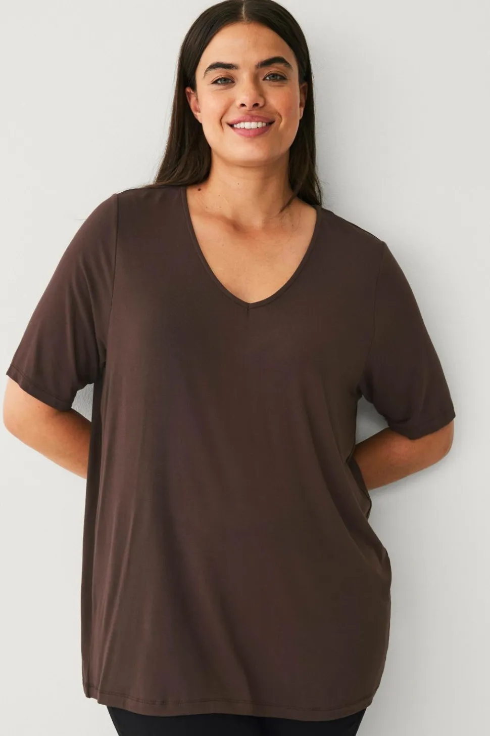 Ellos Plus collection Blød top med V-hals
