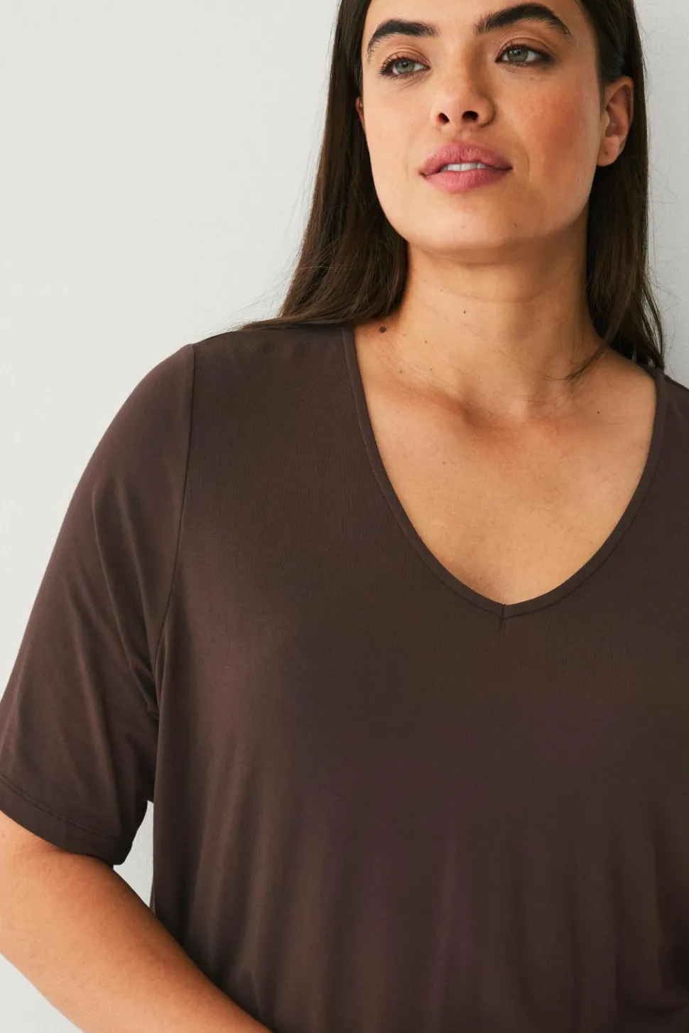 Ellos Plus collection Blød top med V-hals
