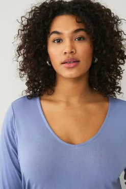 Ellos Plus collection Blød top med V-hals
