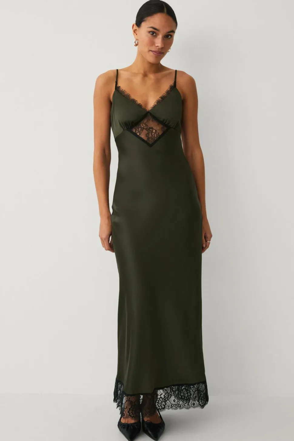 Gina Tricot Maxi kjole Satin Lace