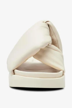 INUIKII Sandaler Soft Crossed