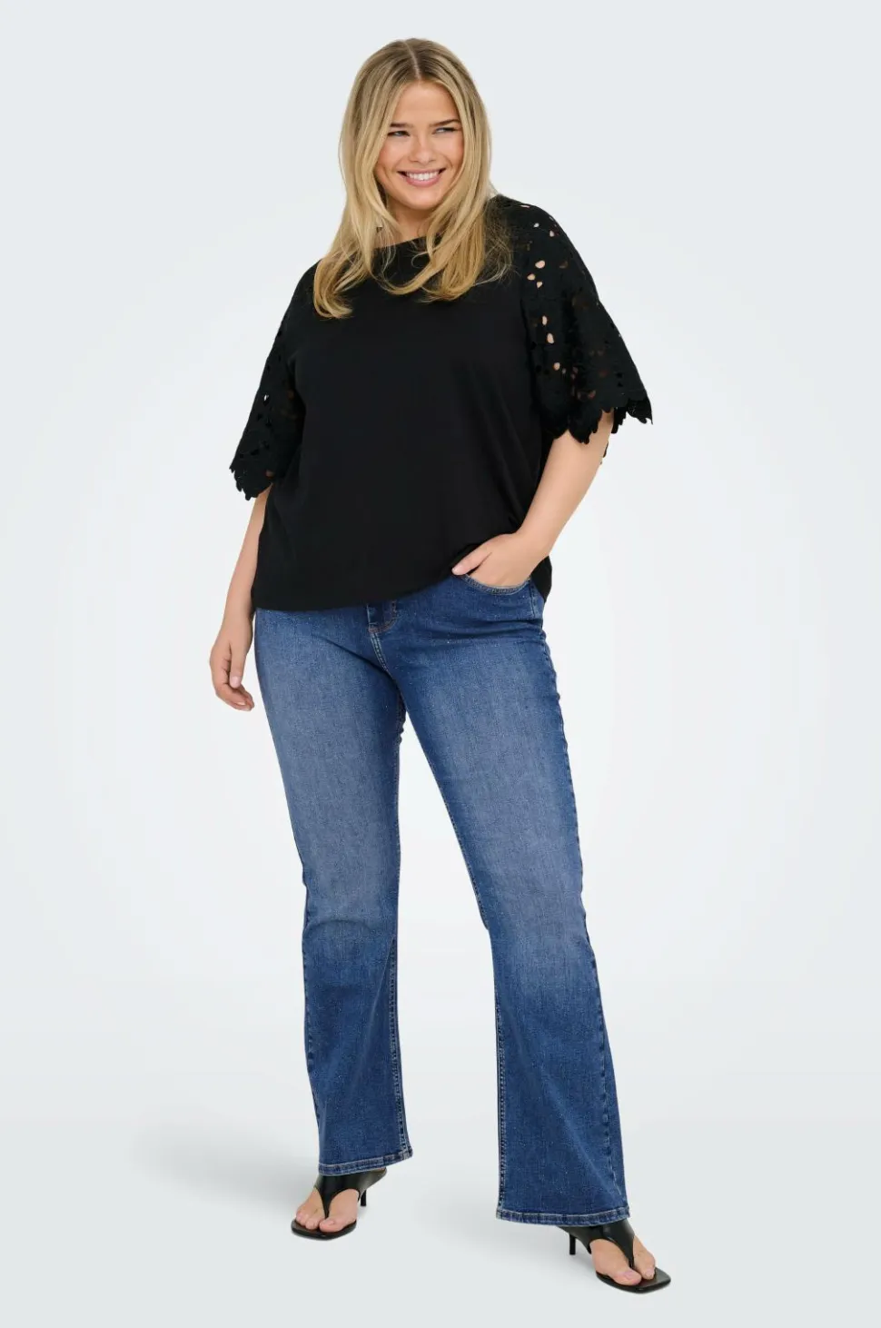 Only Carmakoma Jeans carWilly HW Flared Rhinestone