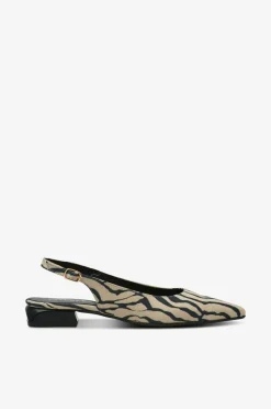 Pavement Slingback Kala