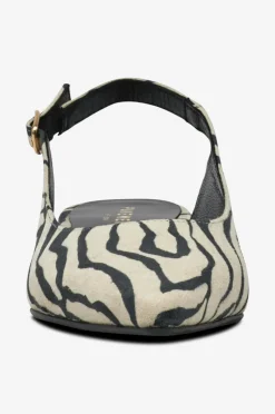 Pavement Slingback Kala
