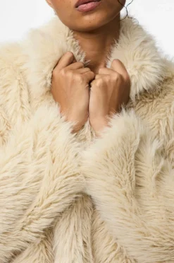 pieces Jakke pcJilla Short Fluffy Jacket