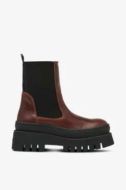 Steve Madden Boots Cassandra