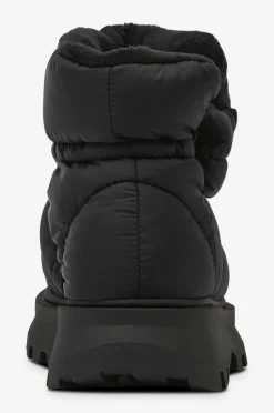 Steve Madden Boots Snowy Boot