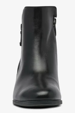 Tamaris Boots