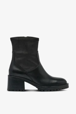 Tamaris Boots