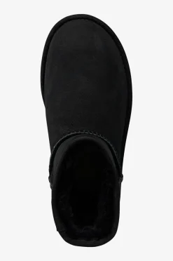 UGG Boots Classic Mini II