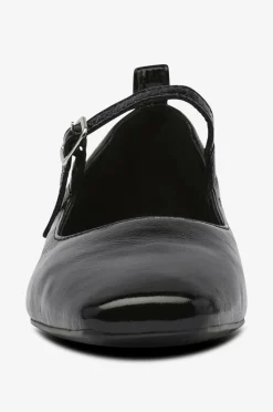 Vagabond Ballerinasko Delia