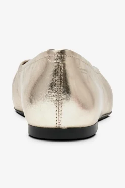 Vagabond Ballerinasko Jolin